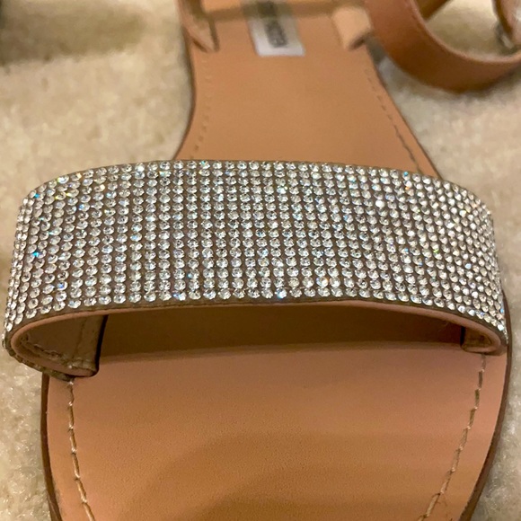 STEVE MADDEN RHINESTONE SANDALS - Picture 5 of 5